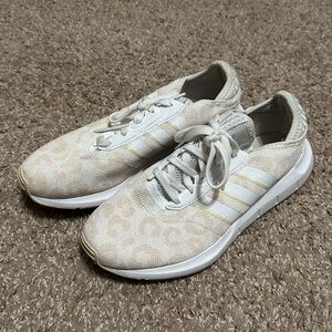 Adidas Swift Run X Leopard Halo Ivory Women’s Sneakers